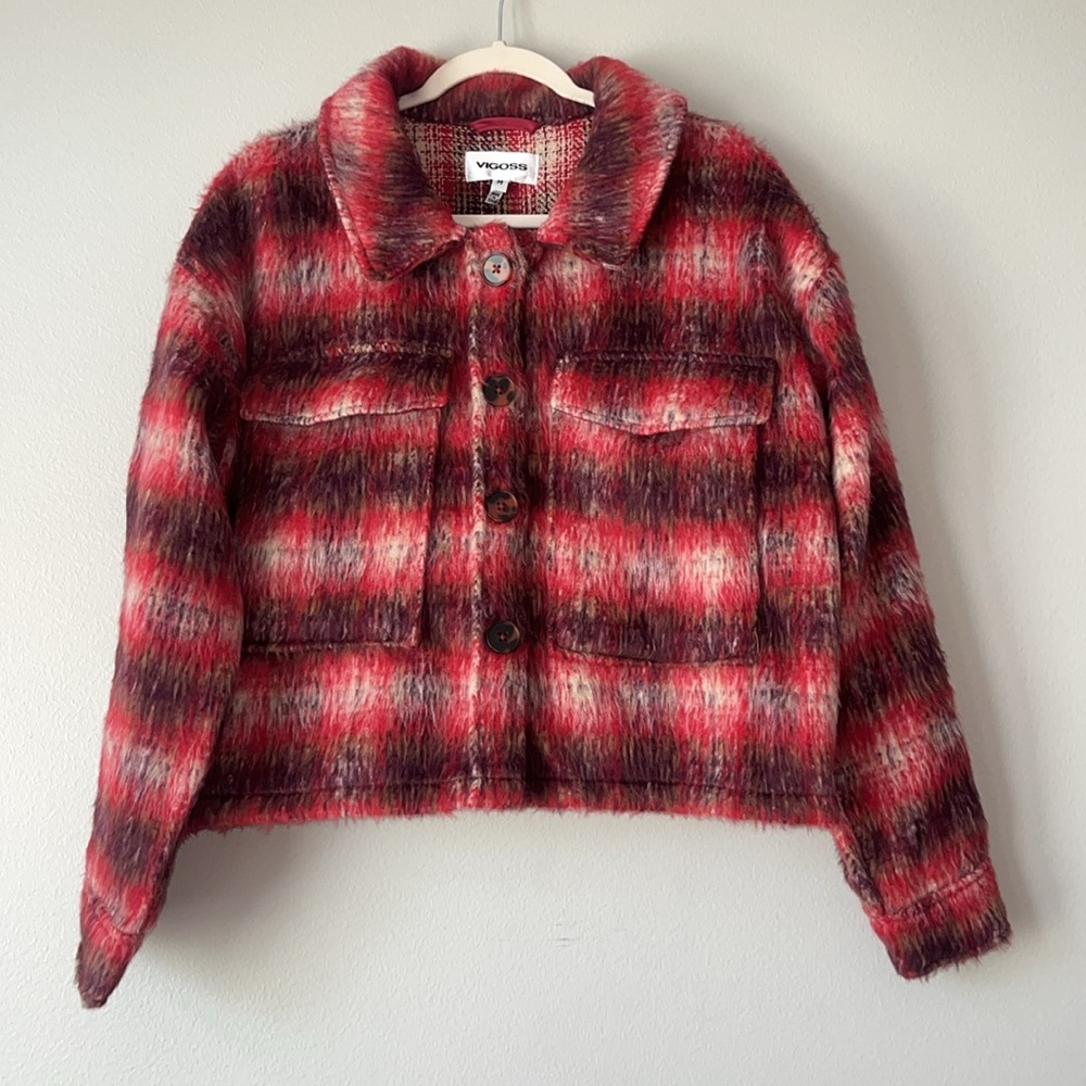 NWT Vigoss Red Plaid Cropped Shacket / Jacket / SZ M - Picture 2 of 5